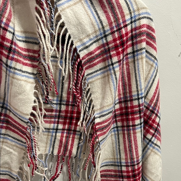 Talbots Red and Cream Plaid Fringe Wrap - Picture 5 of 7
